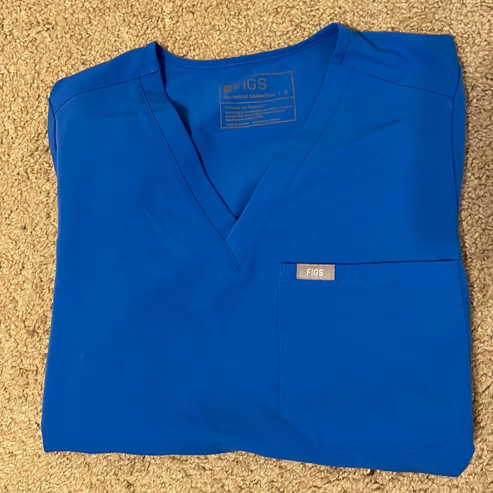 Figs Scrub Top